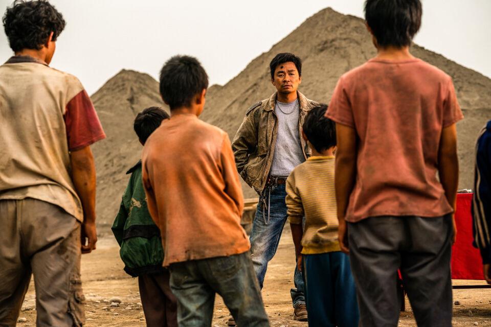 王宝强:被生活“击倒”后的六年