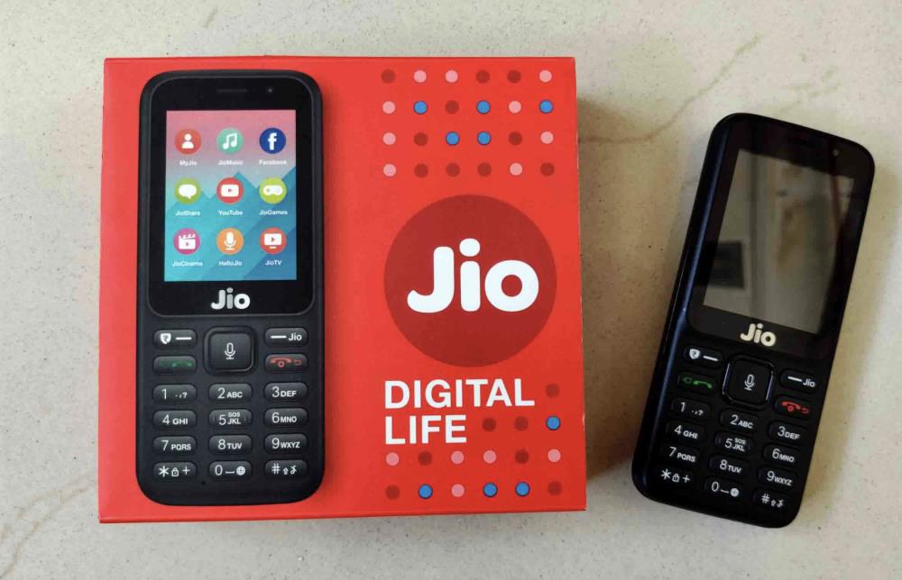 亚洲富豪“盯上”2.5亿印度人：没用过智能手机，百元机能否抢占市场