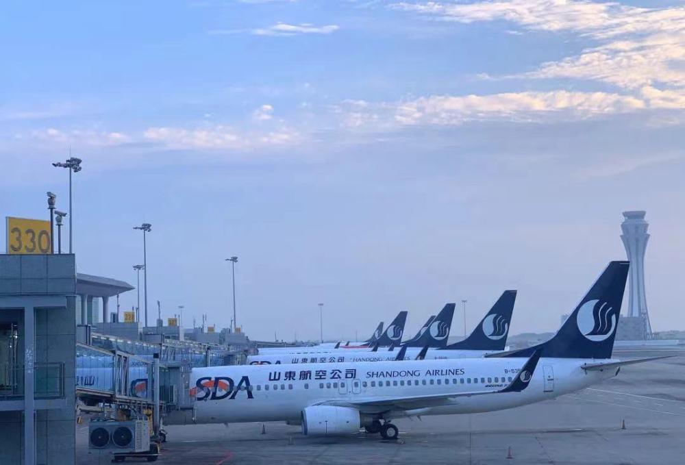 上市23年，“永不晚点”的山东航空退市！3年巨亏百亿，国航成“白衣骑士”