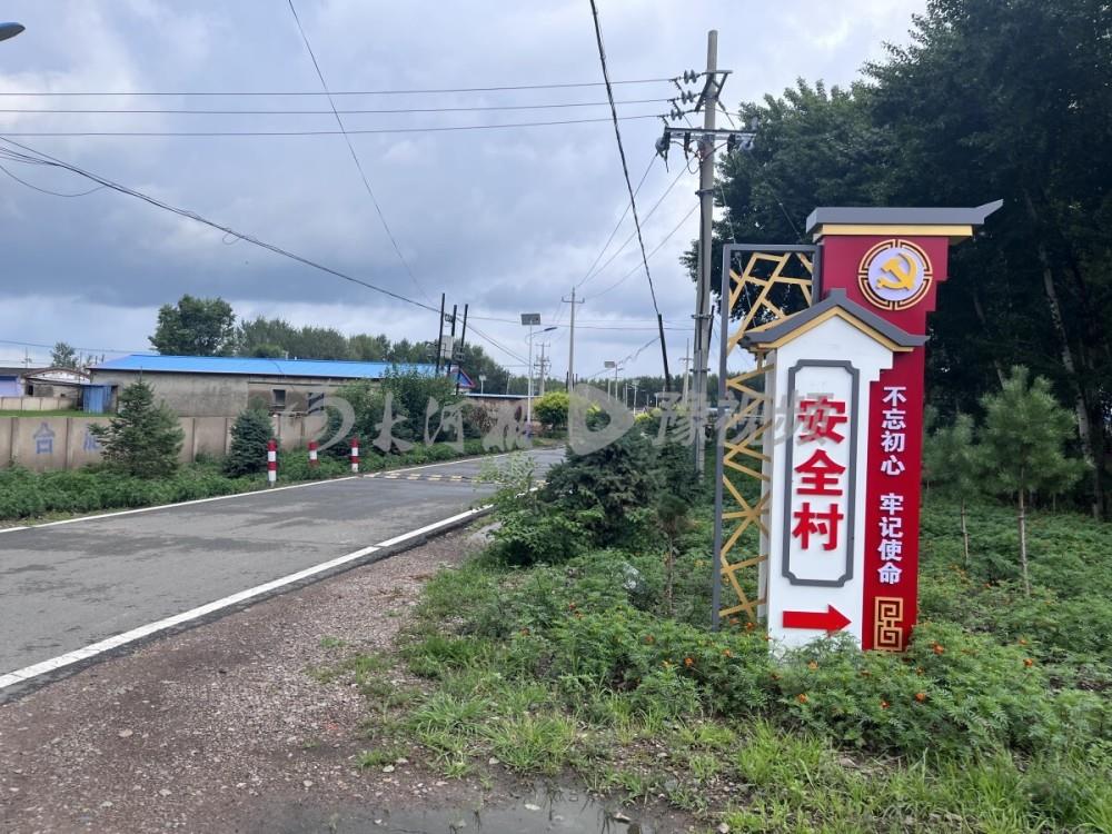 两岸村民对吉林浮桥事件各执一词，当地回应：新桥搭建预计秋收前完成