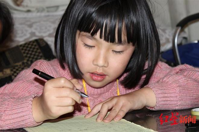 对话“分享励志求学”走红的凉山女孩:考上浙大保研清华,本科4年存下16万元