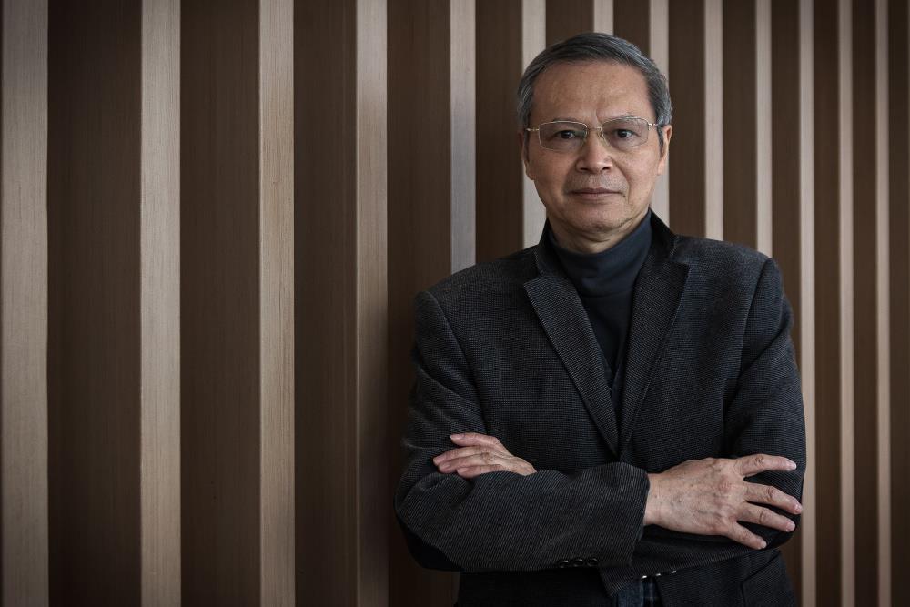 35岁出国读博，42岁当博士，他从四川街头茶馆里看透中国历史