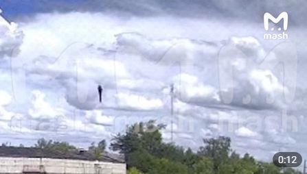 俄称一架无人机在库尔斯克核电站附近坠毁爆炸！俄方怒了：真出事，你们能移民火星吗？