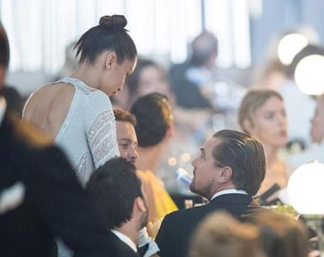 超模Gigi因携带大麻被捕,她当庭承认吸毒,交七千罚金后获释