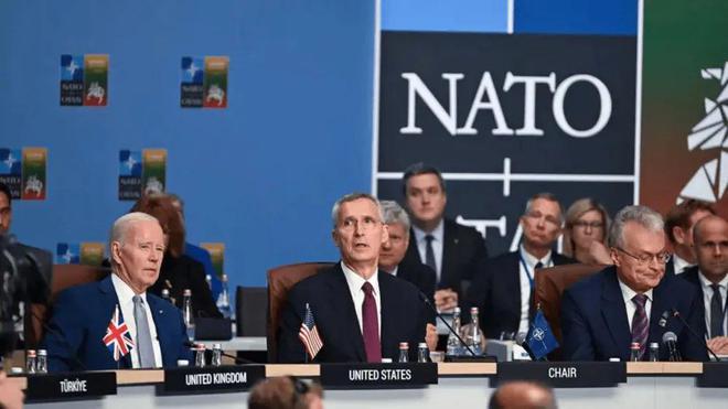 泽连斯基:将就俄军对敖德萨的袭击作出回应