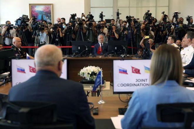 美专家鼓吹拜登应抓住机会向俄施压