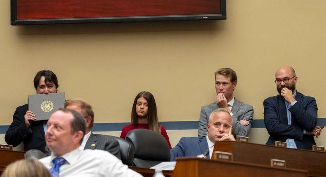 美媒：共和党人要求众议长麦卡锡对总统拜登启动弹劾程序