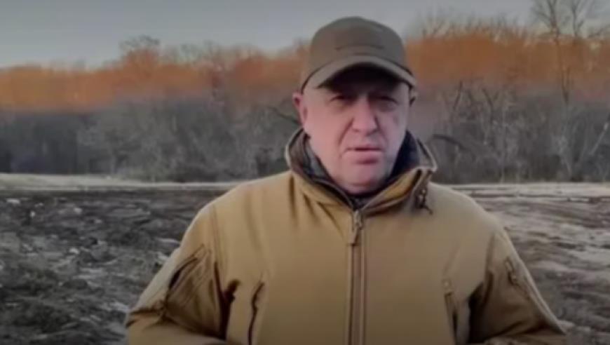 潘功胜接替郭树清担任央行党委书记，易纲不再担任央行党委副书记