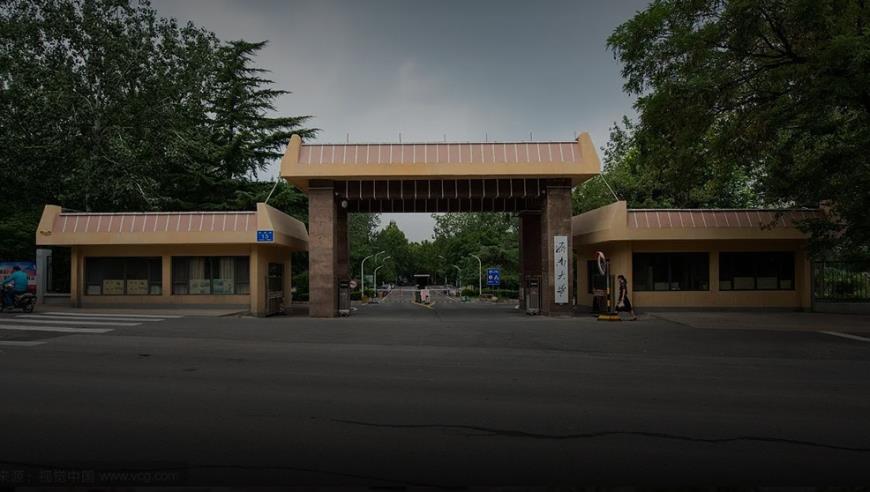 女子带7岁女儿在前夫婚礼上索抚养费，前夫当场报警，当事人：一年半没给，我被拉黑了，平时找不到人