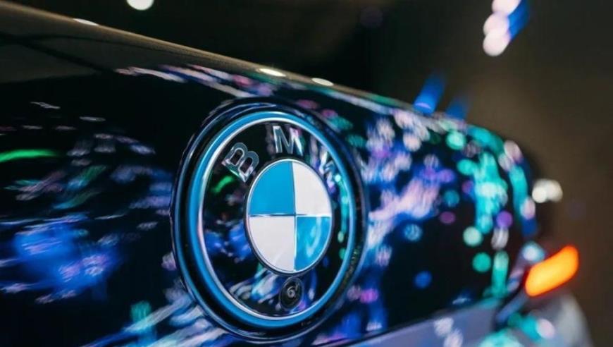 成都大运会运动员村开村 中国代表团首批成员入住