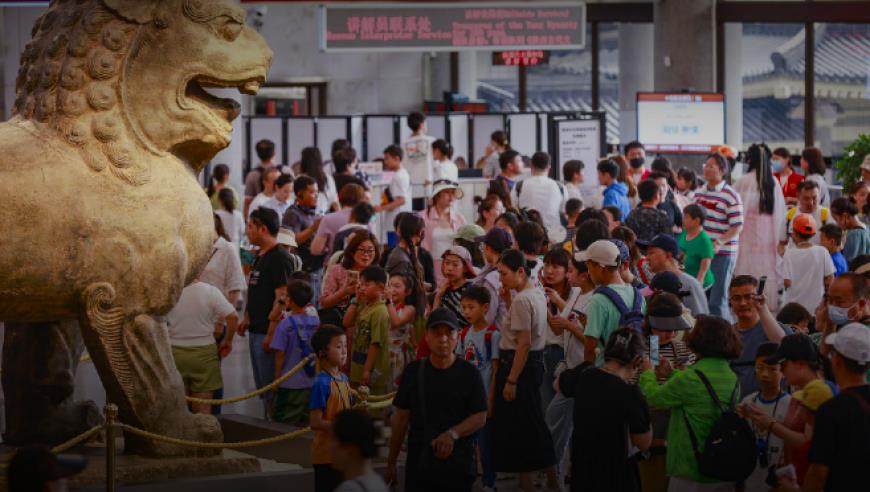 关键节点，11位省级党委书记，同一天有个统一动作