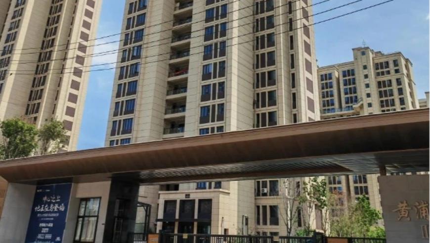 手握733亿，贫民窟老头终成首富