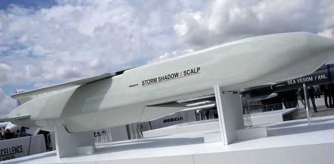 俄建“80年来最复杂、最致命”防线，美前CIA官员：乌袭击莫斯科建筑是“绝望之举”