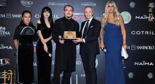 《封神》获威尼斯艺术贡献奖 乌尔善费翔出席论坛