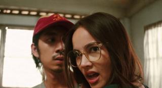 《速度与爱情》：“巨婴”与“圣母”的爱情故事