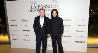 陈英雄《法式火锅》举行首映 朱丽叶·比诺什出场